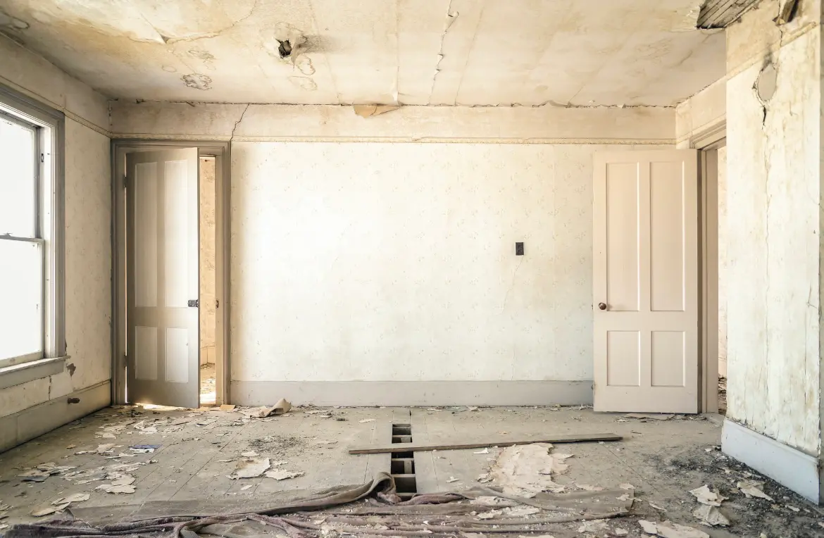 Waste disposal crew managing a cleanout project in Fruit Cove